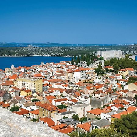 Lovely Home In Sibenik-Brodarica With Kitchen Donje Polje ภายนอก รูปภาพ